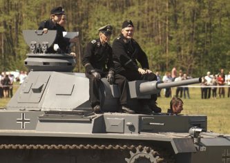 Ворсівка, 7 травня 2013 року. Реконструкція бою до Дня Перемоги